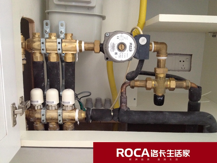 南京進(jìn)口暖氣片 南京地暖 分水器