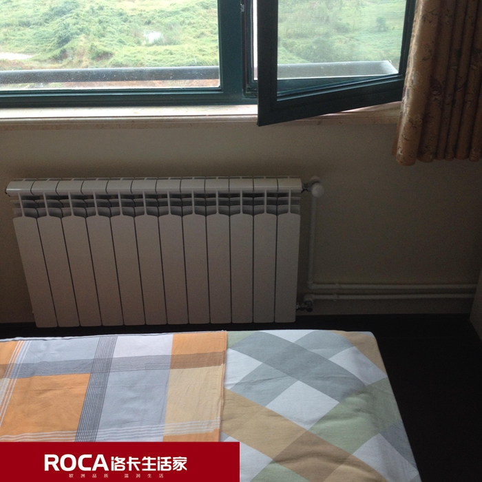 \�Ͼ��M(j��n)��ů��Ƭ�ڒ�t ���bů��Ƭ  �����ˮ