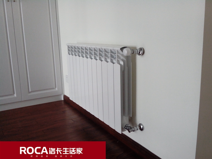 \�Ͼ��M(j��n)��ů��Ƭ�ڒ�t ���bů��Ƭ  �����ˮ