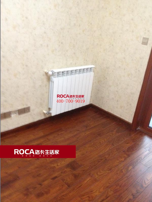 \�Ͼ��M(j��n)��ů��Ƭ�ڒ�t ���bů��Ƭ  �����ˮ