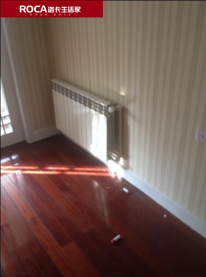 \�Ͼ��M(j��n)��ů��Ƭ�ڒ�t ���bů��Ƭ  �����ˮ