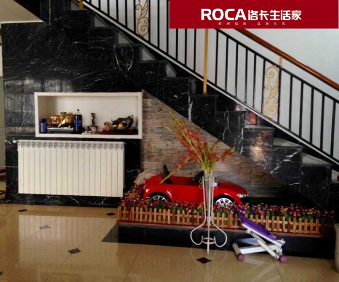 \�Ͼ��M(j��n)��ů��Ƭ�ڒ�t ���bů��Ƭ  �����ˮ