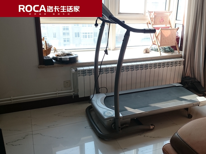 \�Ͼ��M(j��n)��ů��Ƭ�ڒ�t ���bů��Ƭ  �����ˮ