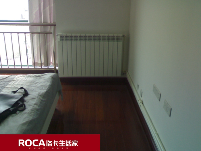 南京地暖 暖氣片 中央空調(diào) 中央凈水 明裝暖氣片