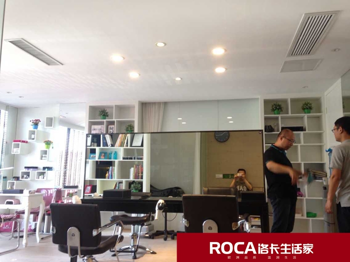 \�Ͼ��M(j��n)��ů��Ƭ�ڒ�t ���bů��Ƭ  �����ˮ