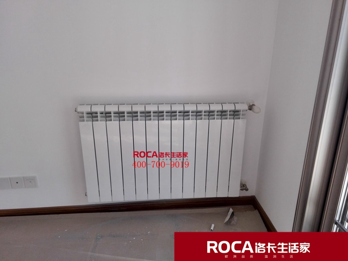 \�Ͼ��M(j��n)��ů��Ƭ�ڒ�t ���bů��Ƭ  �����ˮ