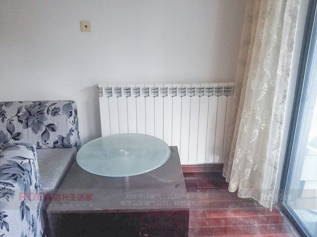 閱城國際花園暖氣,南京暖氣,明裝暖氣,明管暖氣, 壁掛爐,暖氣片